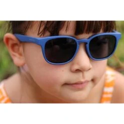 Lunettes De Soleil Enfant KHALI Bleu, Polarisés GRIS - Cat.3 - MUNDAKA -Surf Soldes Magasin lunettes de soleil enfant khali bleu polarises gris cat3 mundaka 3