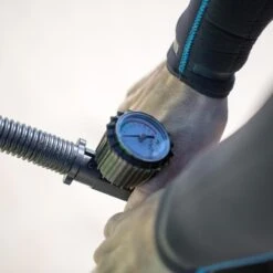 POMPE D' AILE DE KITESURF - 4 Litres 9 POMPE D' AILE DE KITESURF - 4 Litres -Surf Soldes Magasin pompe d aile de kitesurf 4 litres 2