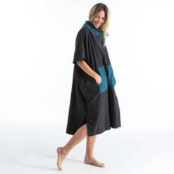 PONCHO SURF 500 ADULTE Noir 12 PONCHO SURF 500 ADULTE Noir -Surf Soldes Magasin poncho surf 500 adulte noir 2
