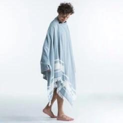Serviette De Plage Poncho 190 X 190 Cm - Gris Bleu -Surf Soldes Magasin serviette de plage poncho 190 x 190 cm gris bleu 4